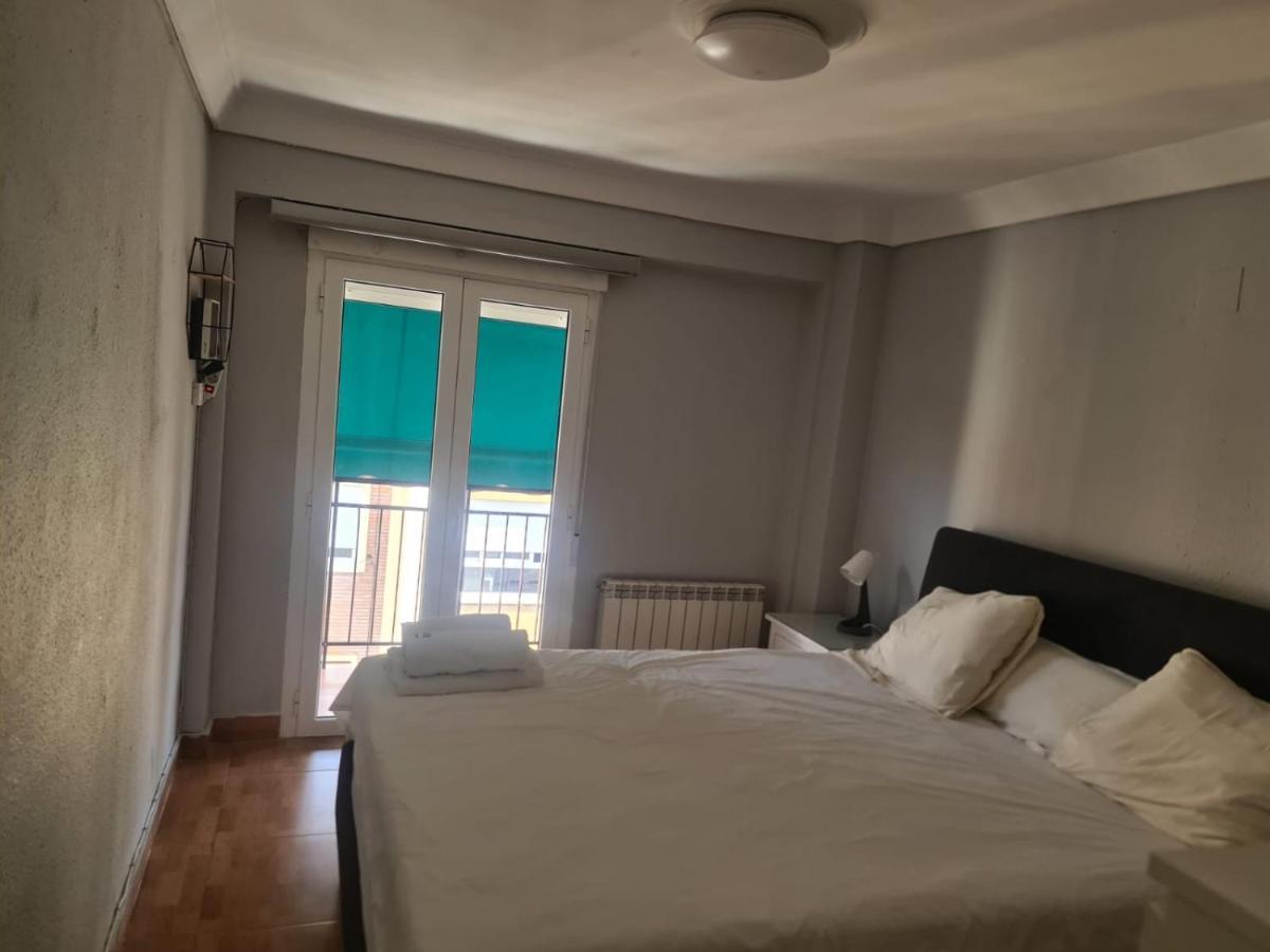 Apartamento Zaragoza Plaza Europa Buitenkant foto