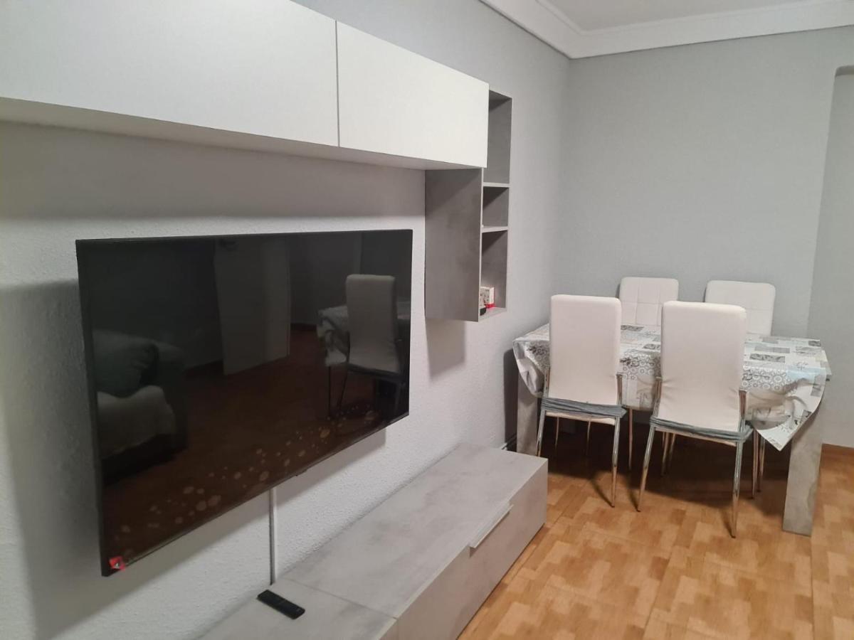 Apartamento Zaragoza Plaza Europa Buitenkant foto